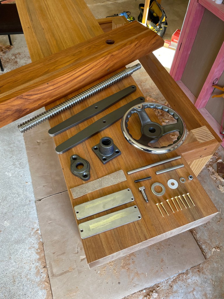 Leg vise hardware